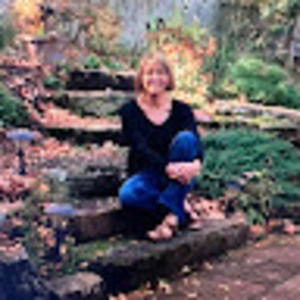 Meet your Posher, Rose